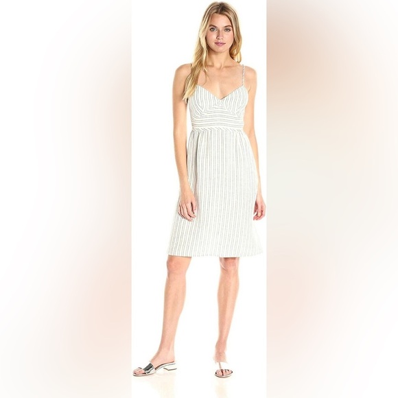 Theory Dresses & Skirts - SOLD Theory Melaena B Linen Dress